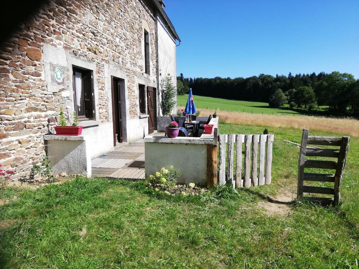 Gite Les Chaumeix Prondines Exterior photo