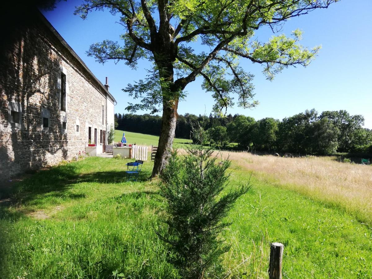 Gite Les Chaumeix Prondines Exterior photo